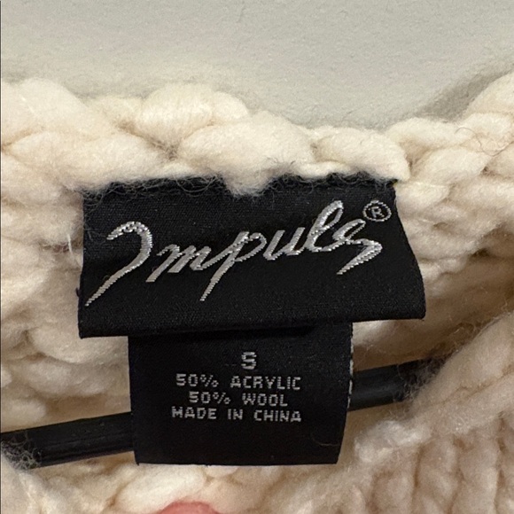 Knitted Wool Tank - Picture 2 of 3